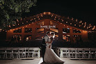 Your wedding venue Lake Lyndsay Event Center in Hamilton in Butler